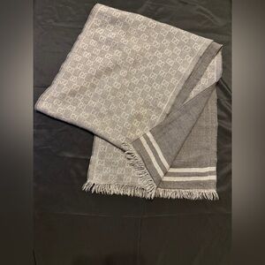 Gucci Gray GG Monogram Reversible Scarf Unisex